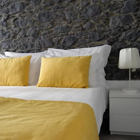 By Petit * Φουνκάλ