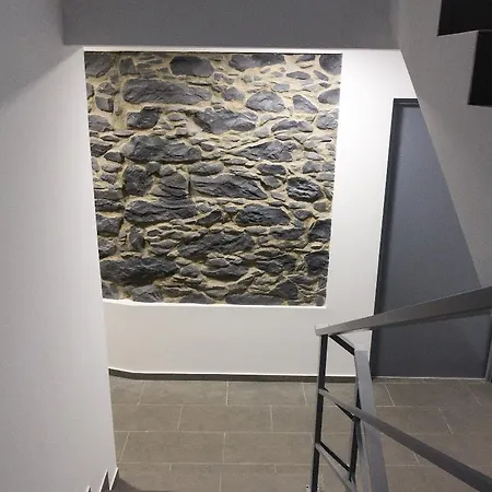 By Petit * Φουνκάλ