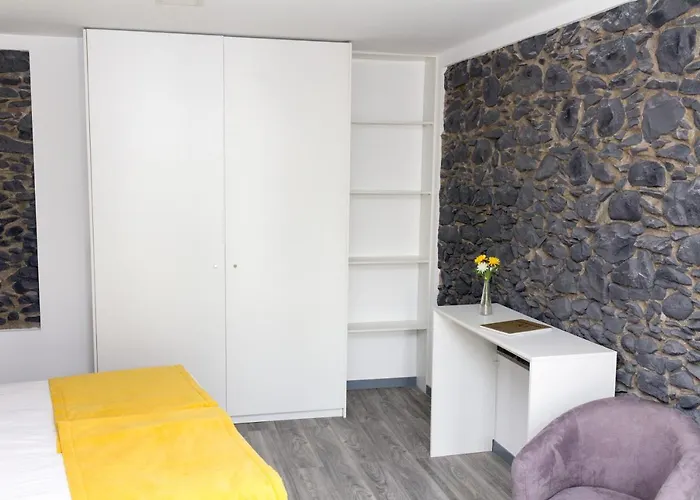 By Petit * Funchal (Madeira)